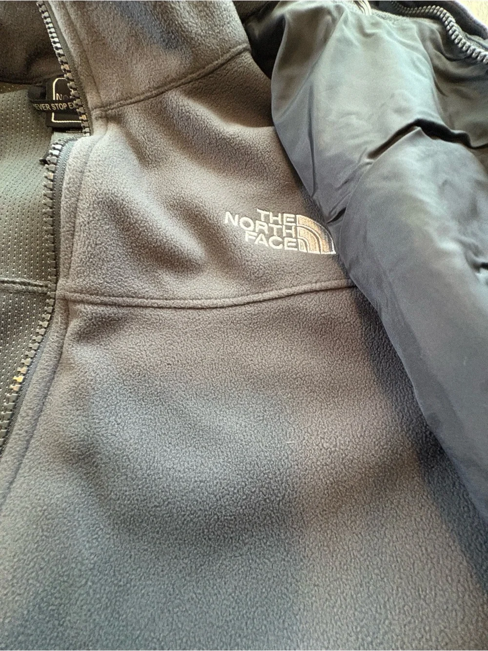 The North Face Men’s S Black DryVent 3-in-1 Triclimate Jacket Gray Fleece Liner